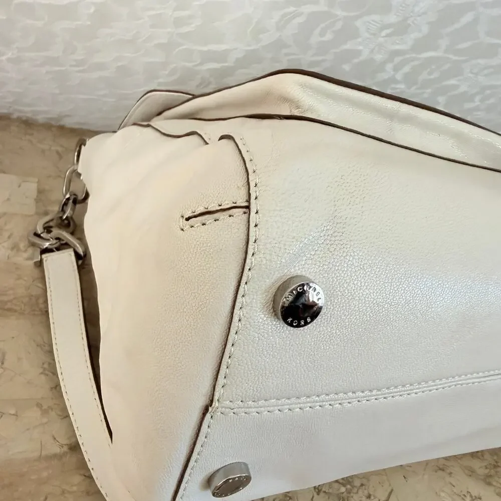 MICHAEL KORS Sloan vanilla/cream caviar textured leather shoulder bag crossbody